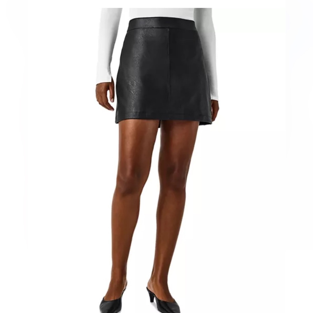 NWT SPANX Faux Leather Mini Skirt Size 2X